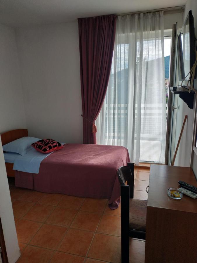 Villa Seka Budva Ngoại thất bức ảnh